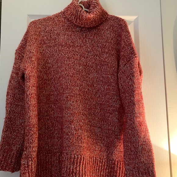 JCrew oversized, knit, turtle neck sweater. - Picture 1 of 3